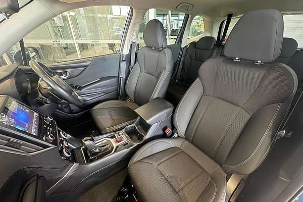 2023 Subaru Forester 2.5i 50 Years Edition S5