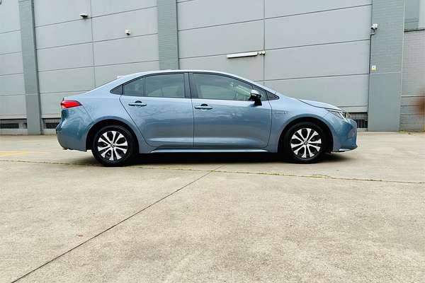 2019 Toyota Corolla SX Hybrid ZWE211R