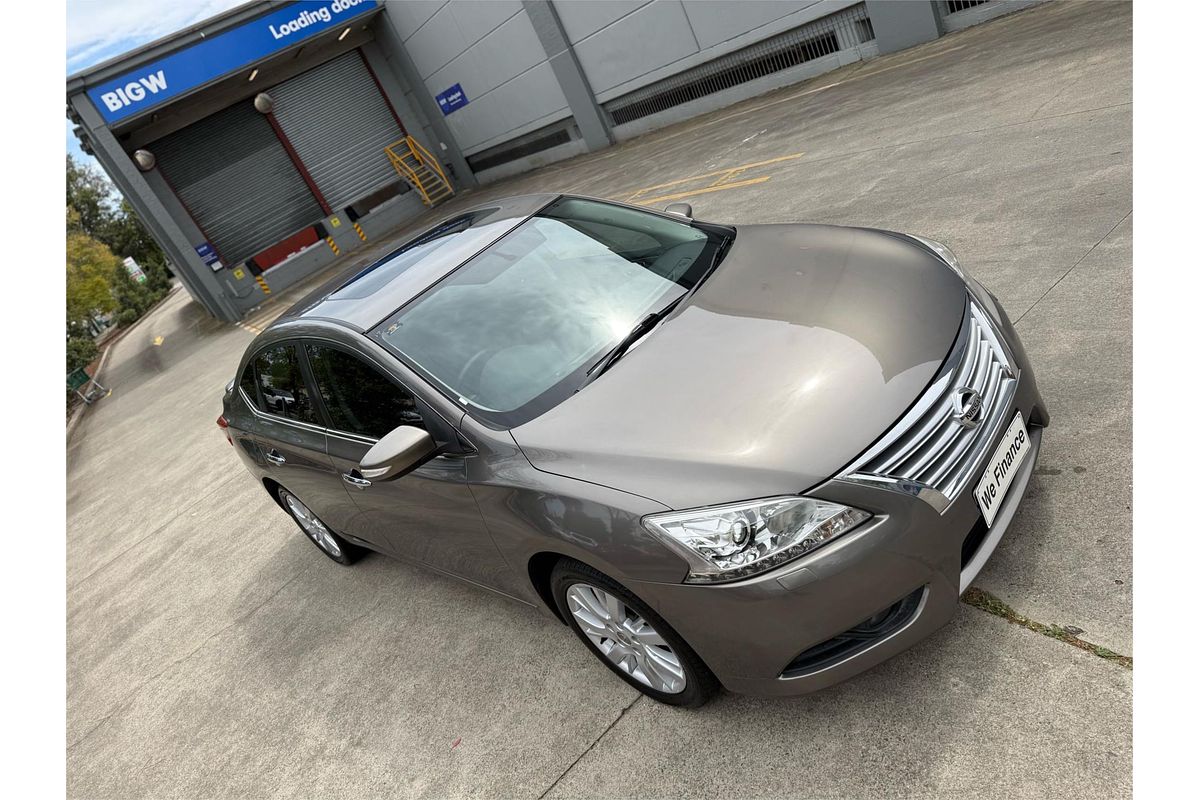 2013 Nissan Pulsar Ti B17