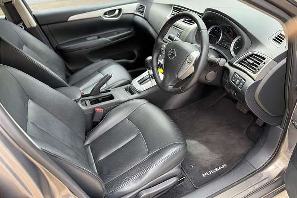 2013 Nissan Pulsar Ti B17