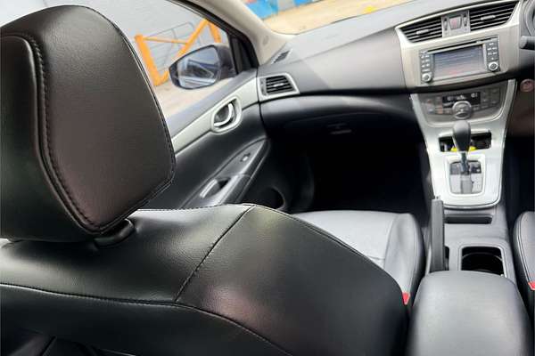 2013 Nissan Pulsar Ti B17