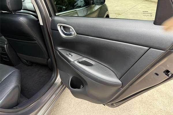 2013 Nissan Pulsar Ti B17