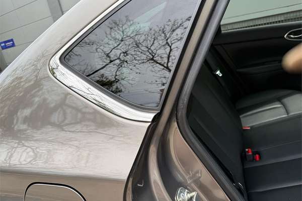 2013 Nissan Pulsar Ti B17