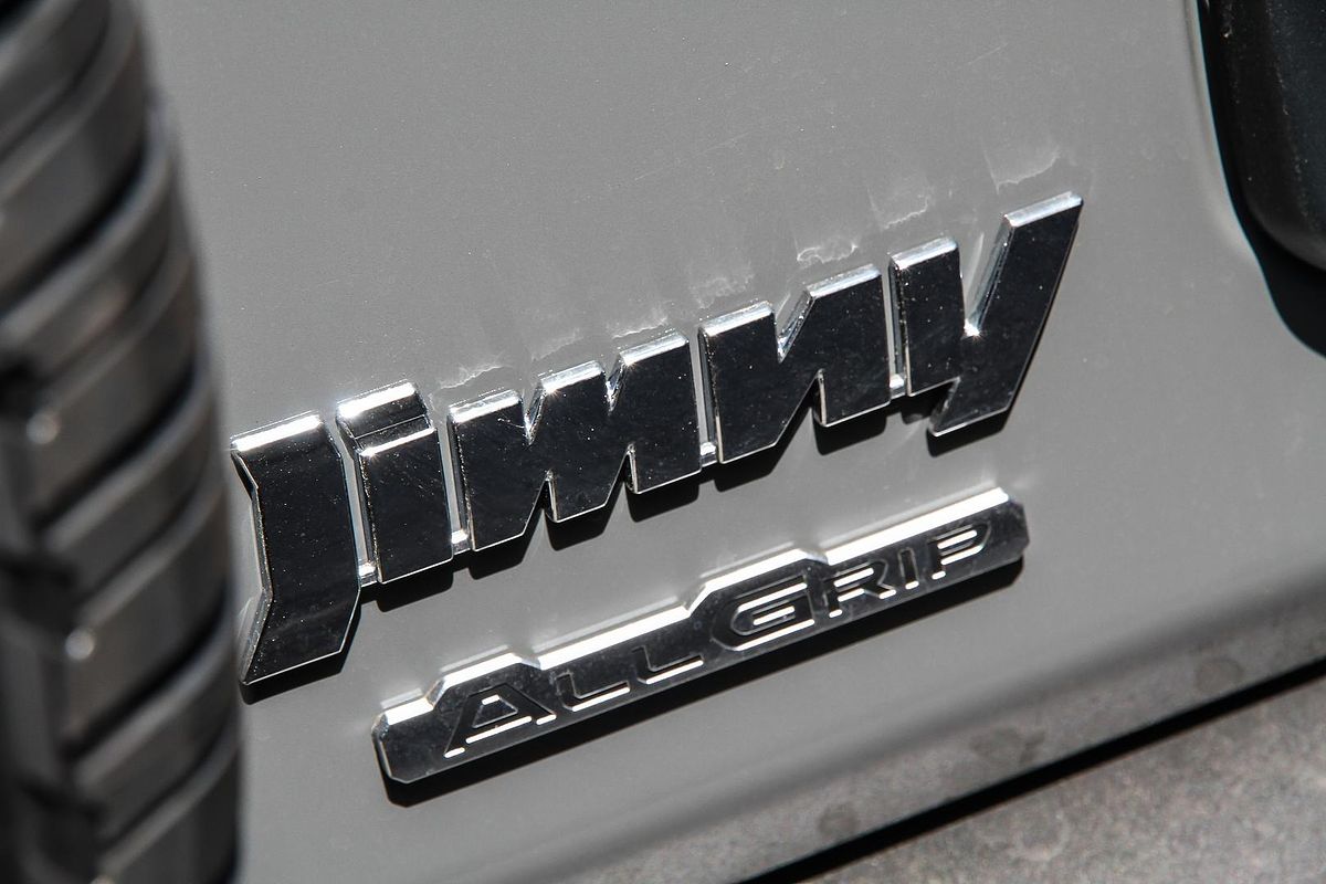 2025 Suzuki Jimny GLX GJ