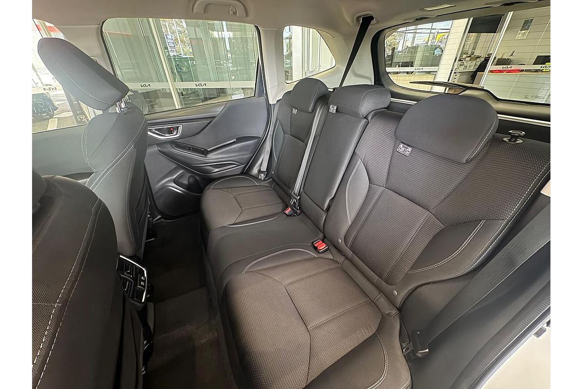 2023 Subaru Forester 2.5i 50 Years Edition S5