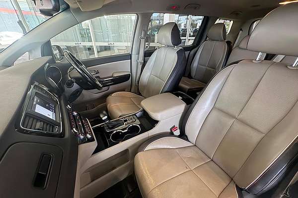 2019 Kia Carnival Platinum YP