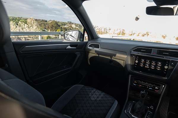 2023 Volkswagen Tiguan 162TSI Monochrome 5N
