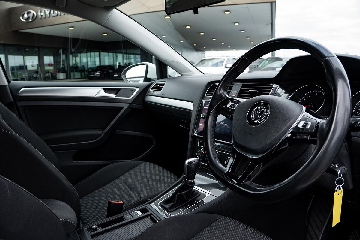 2017 Volkswagen Golf 110TSI Trendline 7.5