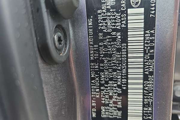 2019 Toyota Camry LE