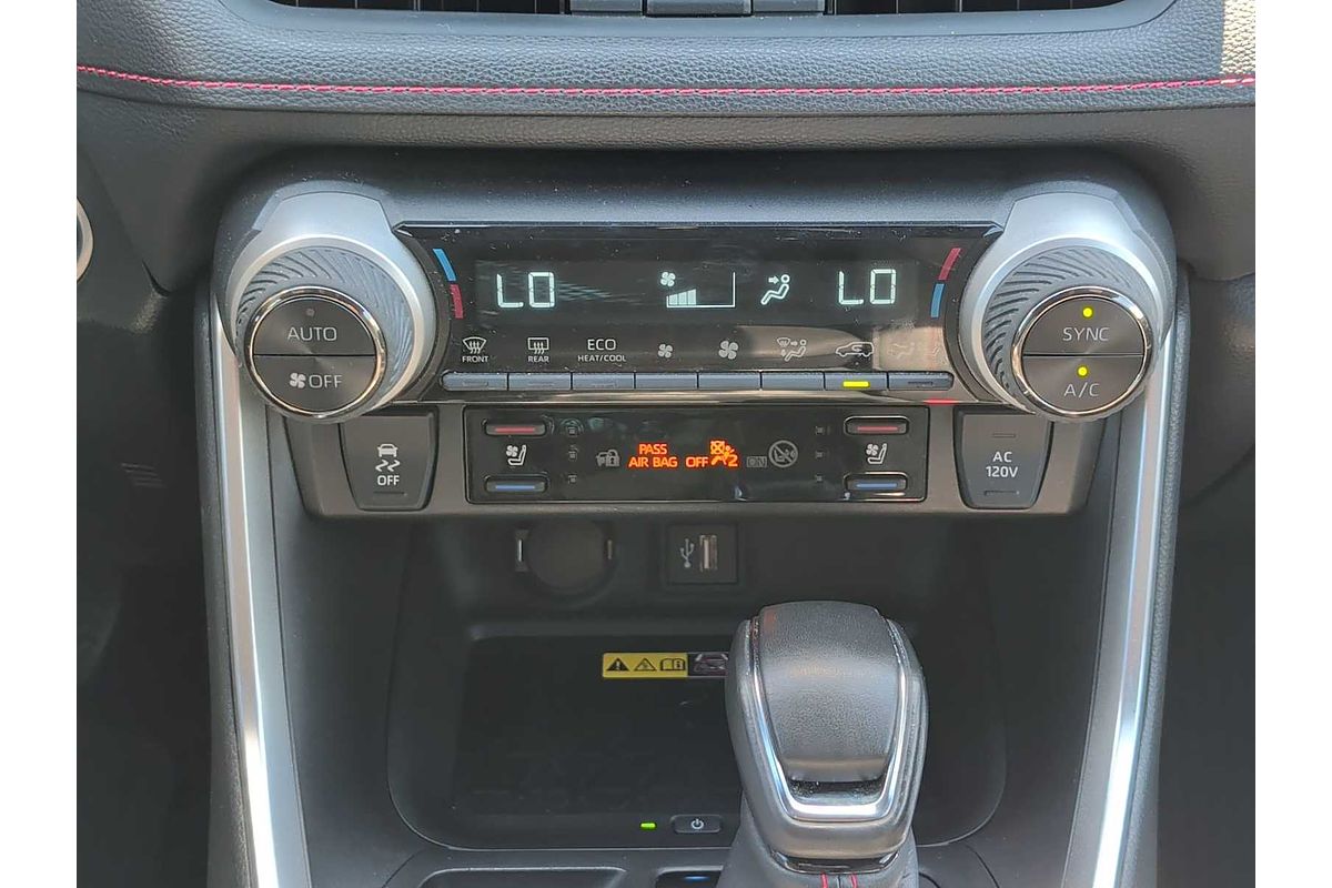 2024 Toyota RAV4 XSE