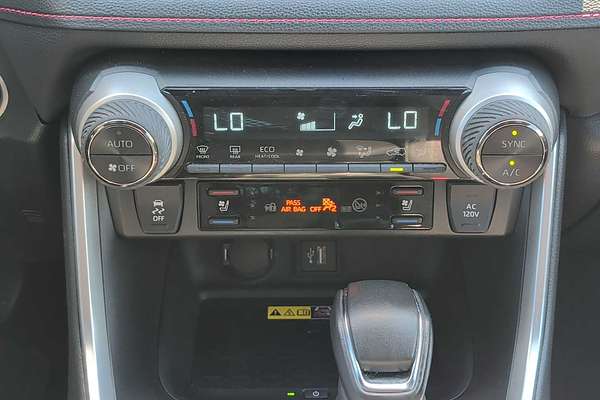 2024 Toyota RAV4 XSE