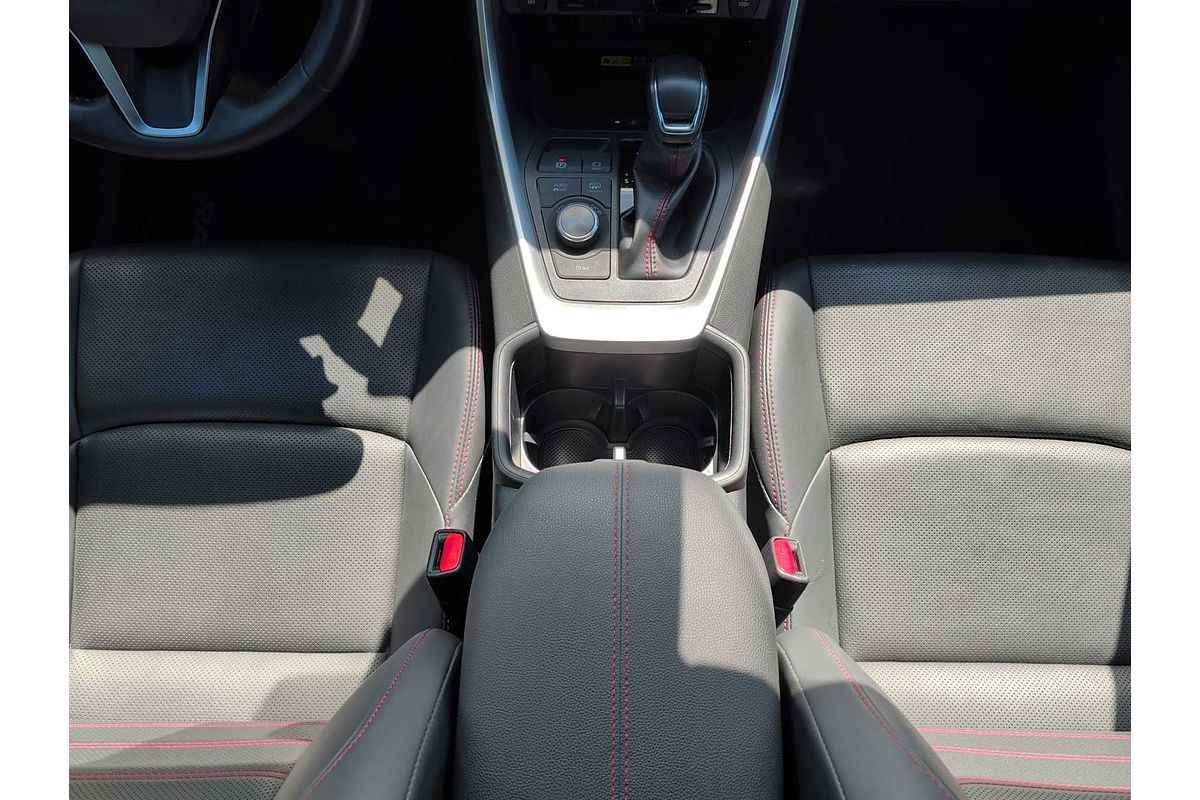 2024 Toyota RAV4 XSE