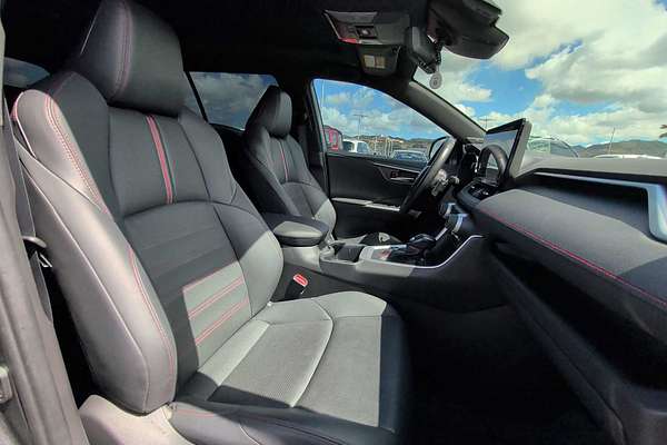 2024 Toyota RAV4 XSE