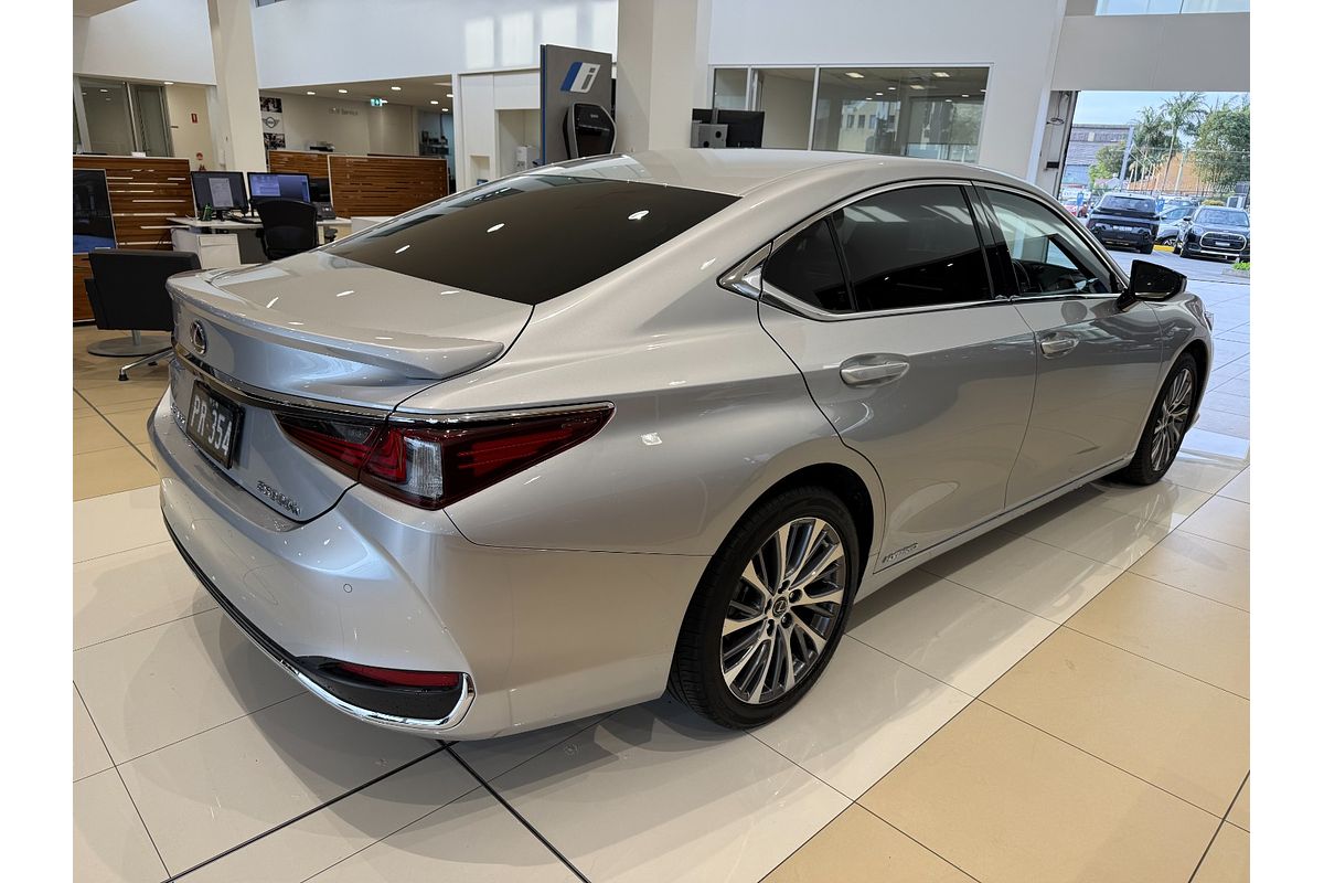 2019 Lexus ES ES300h Sports Luxury AXZH10R