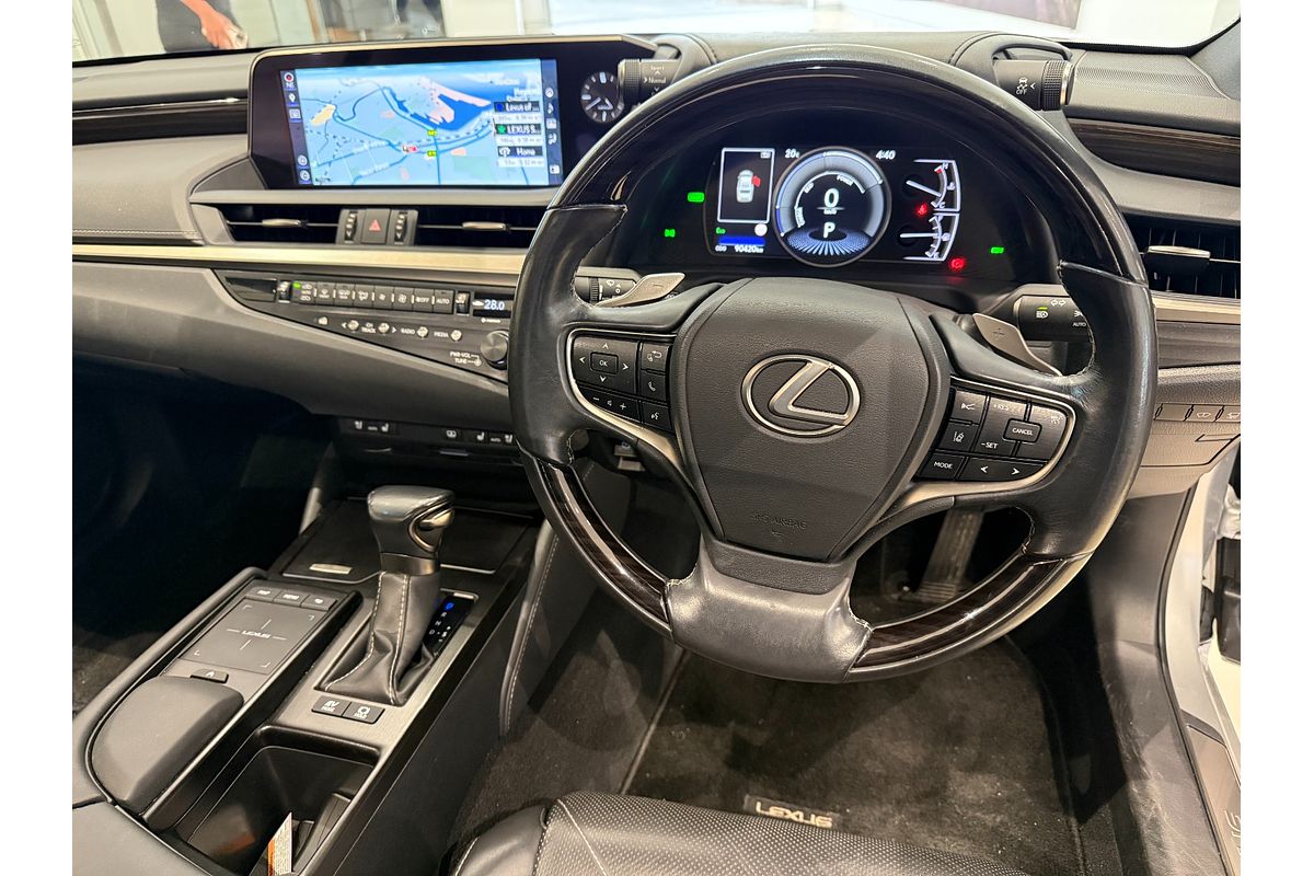 2019 Lexus ES ES300h Sports Luxury AXZH10R