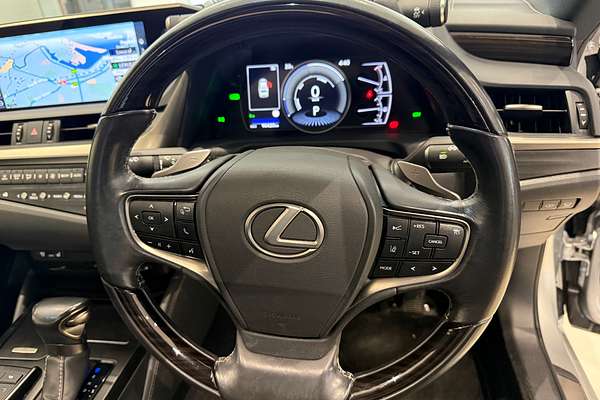 2019 Lexus ES ES300h Sports Luxury AXZH10R