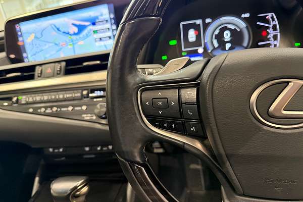 2019 Lexus ES ES300h Sports Luxury AXZH10R