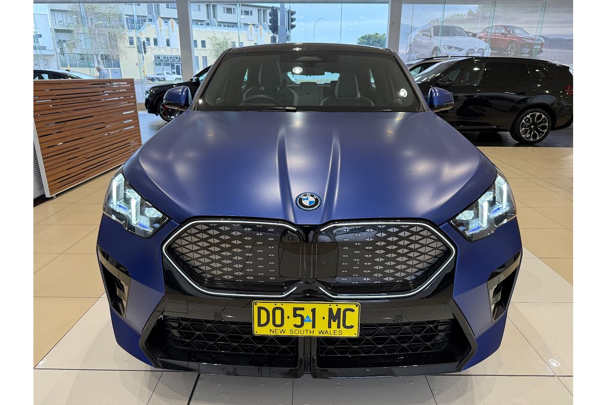 2024 BMW iX2 xDrive30 M Sport U10