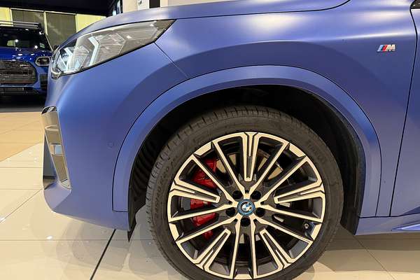 2024 BMW iX2 xDrive30 M Sport U10