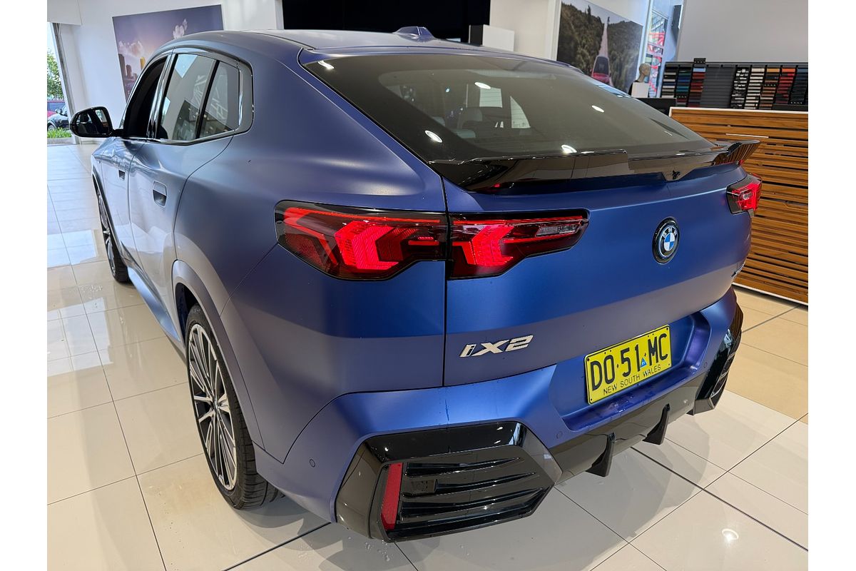 2024 BMW iX2 xDrive30 M Sport U10