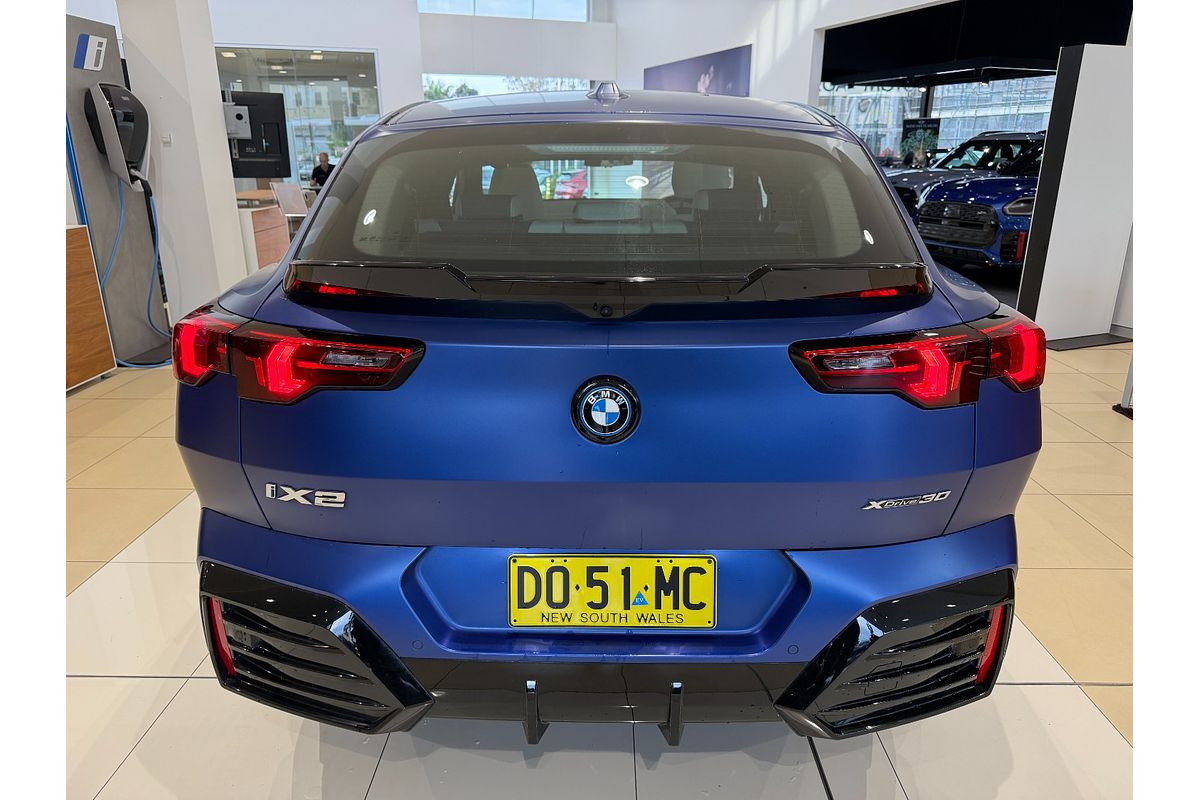 2024 BMW iX2 xDrive30 M Sport U10