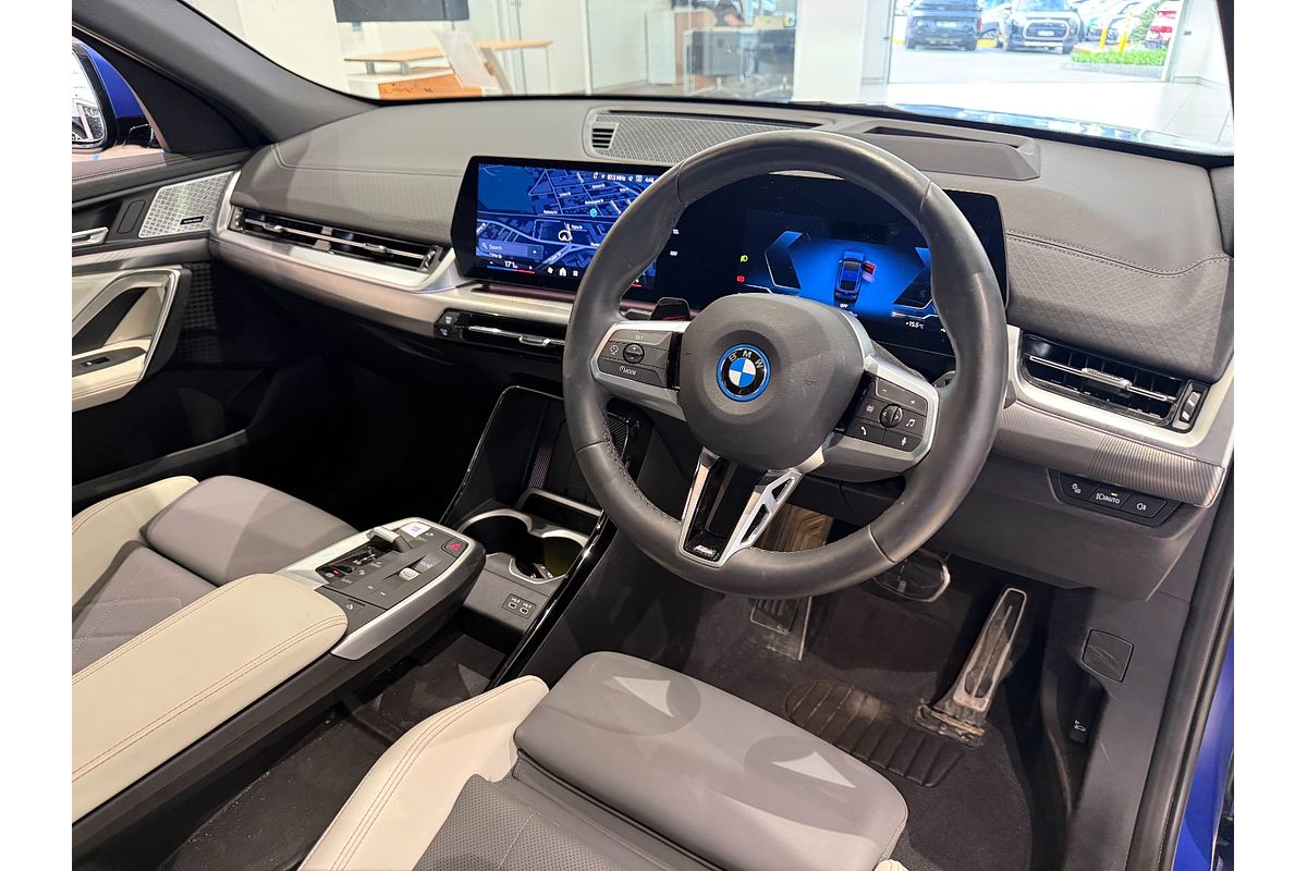 2024 BMW iX2 xDrive30 M Sport U10
