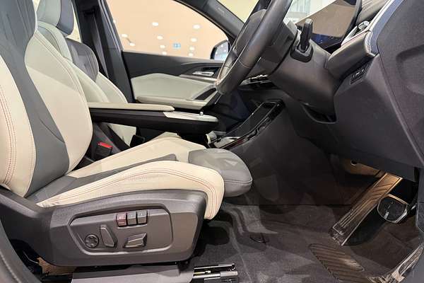 2024 BMW iX2 xDrive30 M Sport U10