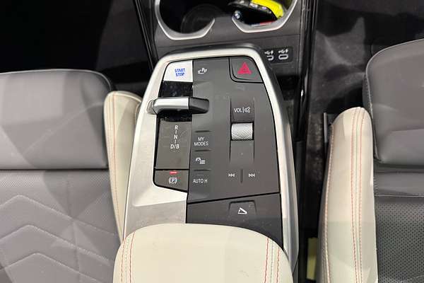 2024 BMW iX2 xDrive30 M Sport U10
