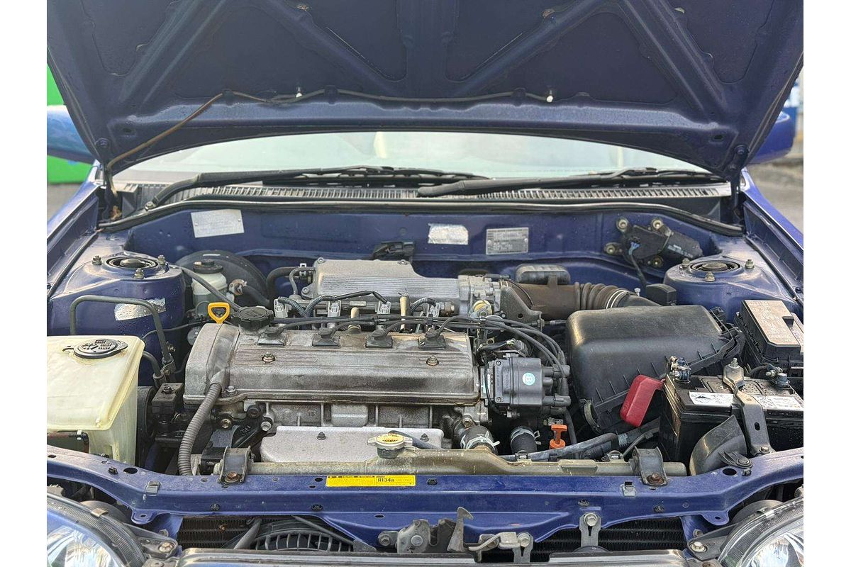 2000 Toyota Corolla Ascent AE112R