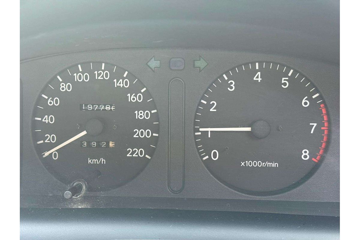 2000 Toyota Corolla Ascent AE112R