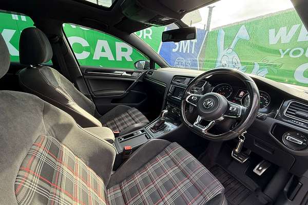 2015 Volkswagen Golf GTI Performance 7