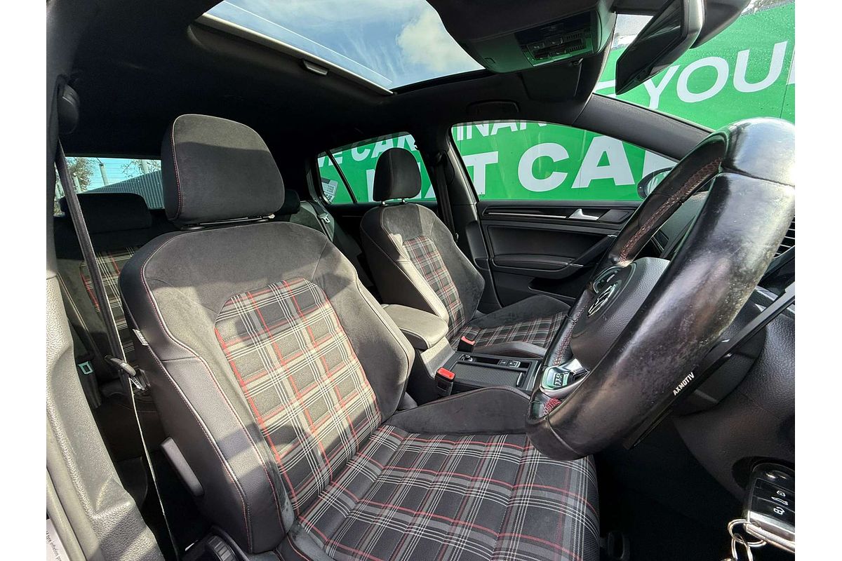 2015 Volkswagen Golf GTI Performance 7