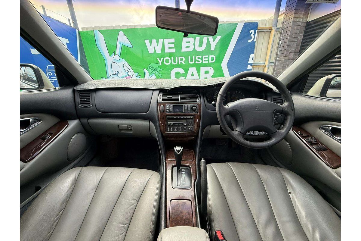 1997 Mitsubishi Verada Xi KE