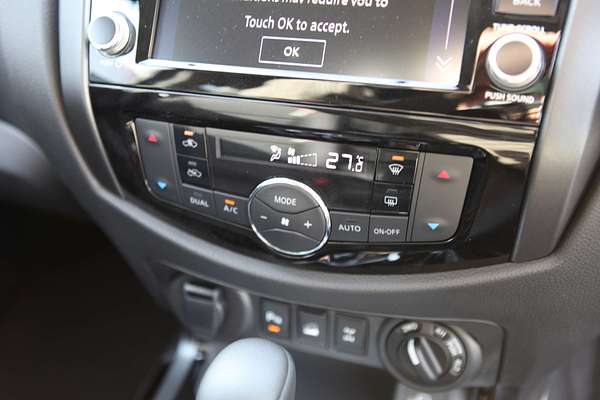 2025 Nissan Navara PRO-4X D23 4X4