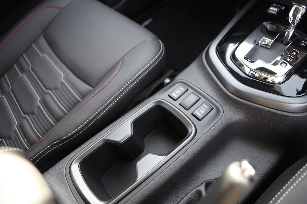 2025 Nissan Navara PRO-4X D23 4X4