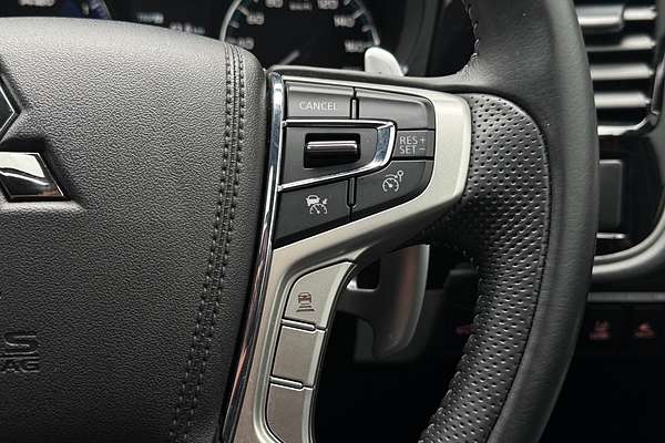 2020 Mitsubishi Outlander PHEV Exceed ZL