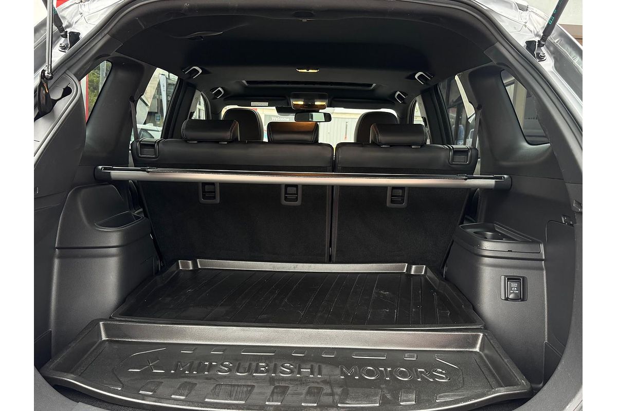 2020 Mitsubishi Outlander PHEV Exceed ZL