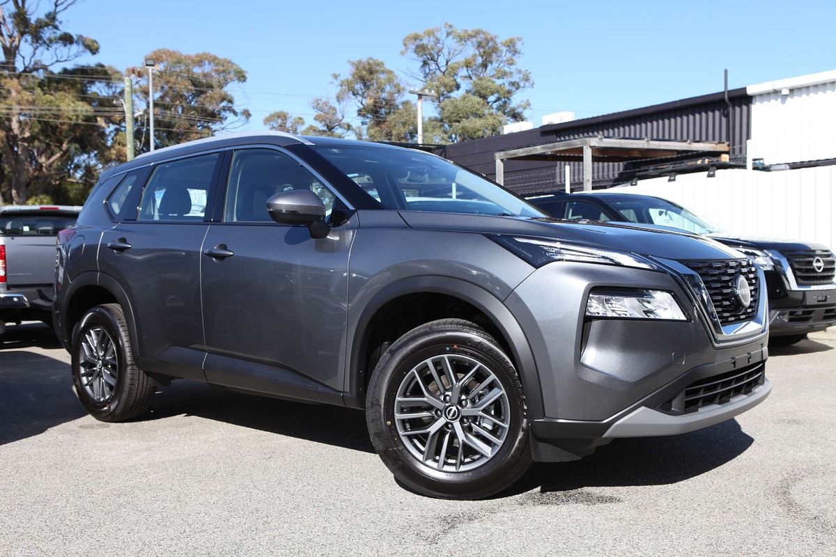 2025 Nissan X-TRAIL ST T33