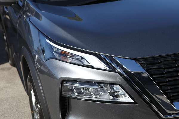 2025 Nissan X-TRAIL ST T33