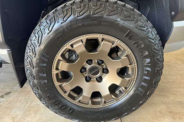 2024 Toyota Tacoma Trailhunter Hybrid