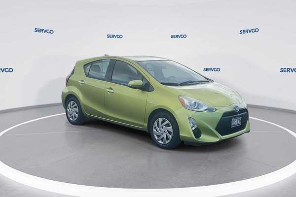 2015 Toyota Prius C One