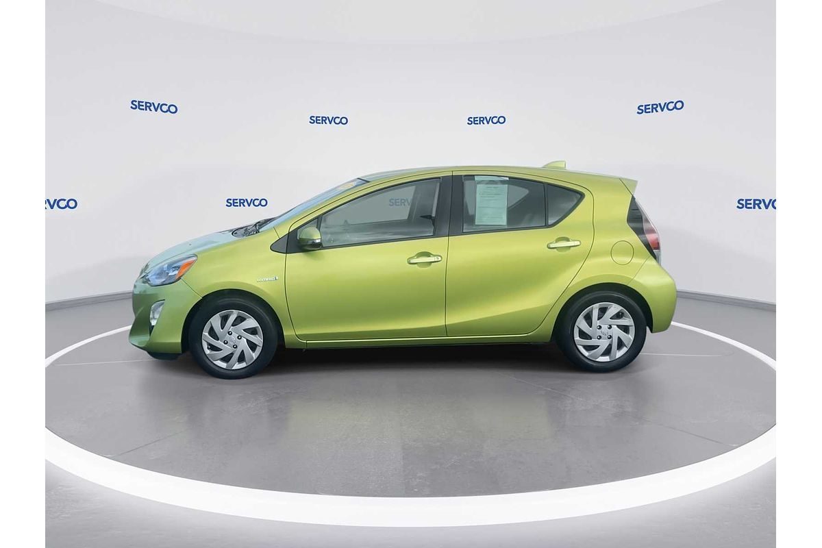 2015 Toyota Prius C One