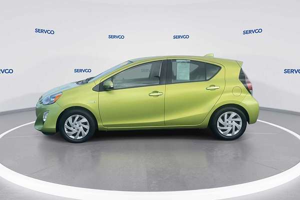 2015 Toyota Prius C One