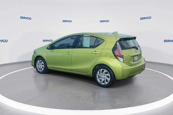 2015 Toyota Prius C One