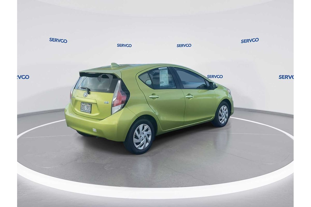 2015 Toyota Prius C One