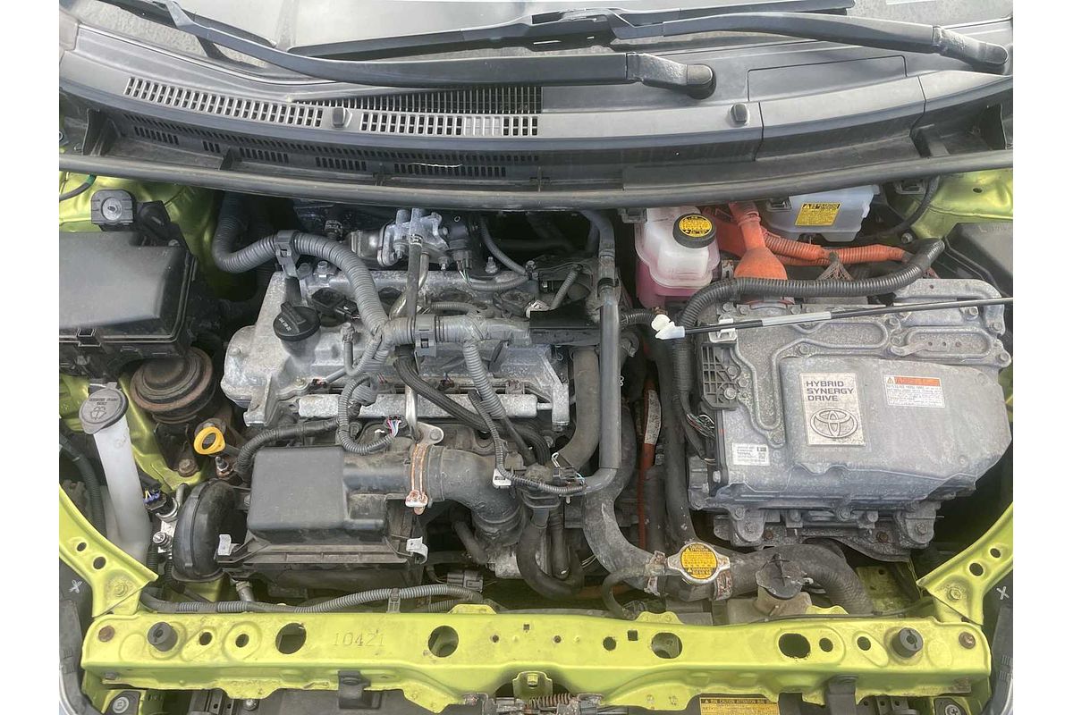 2015 Toyota Prius C One