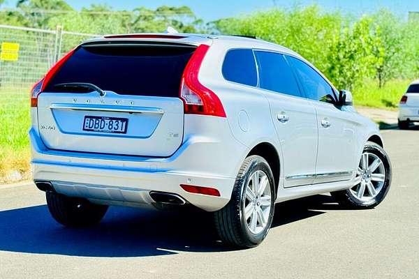 2015 Volvo XC60 T5 Luxury
