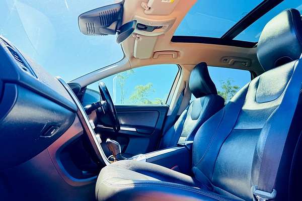 2015 Volvo XC60 T5 Luxury