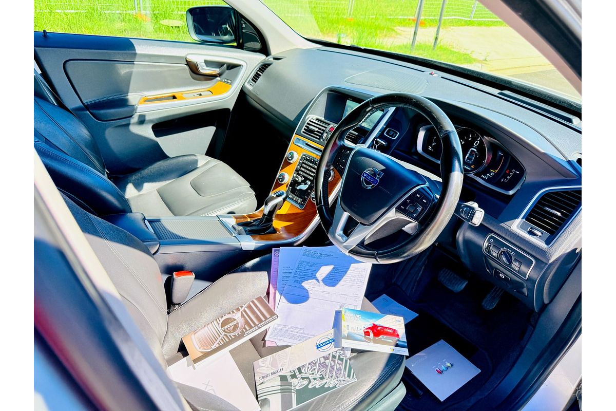 2015 Volvo XC60 T5 Luxury