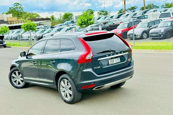 2015 Volvo XC60 D4 Luxury